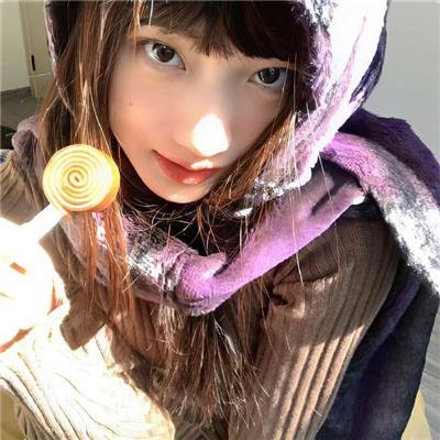 踏浪女人